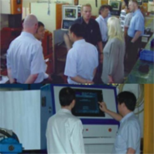 外籍模具專家在群達生產現場